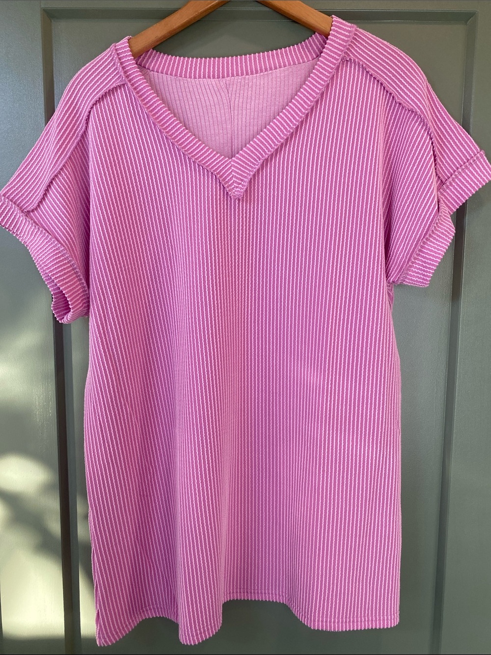 Marketplace Pink Ribbed V-Neck Short Sleeve Basic T-shirt